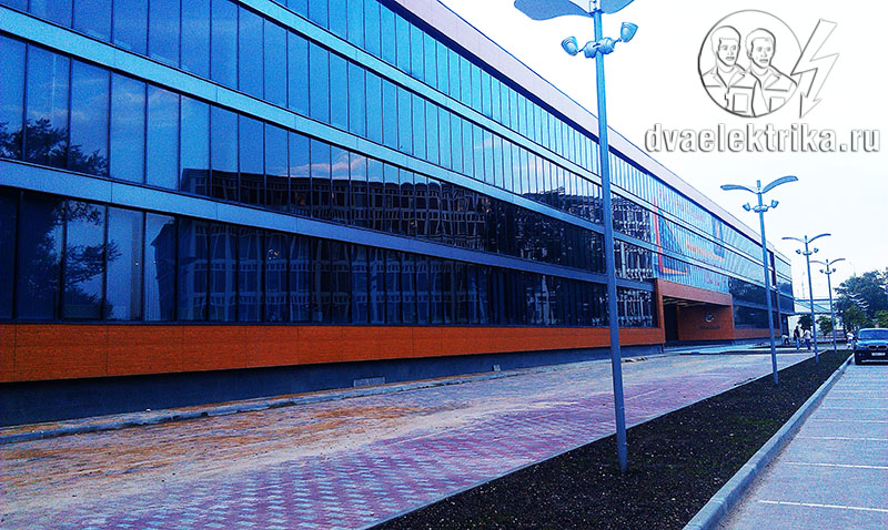 Торговый Центр PLAZA-2. Метро Тульская.
